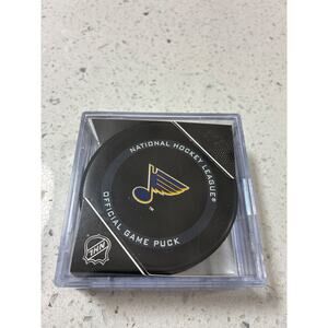 NHL ST. LOUIS BLUES OFFICIAL NHL GAME PUCK BRAND NEW IN DISPLAY CUBE